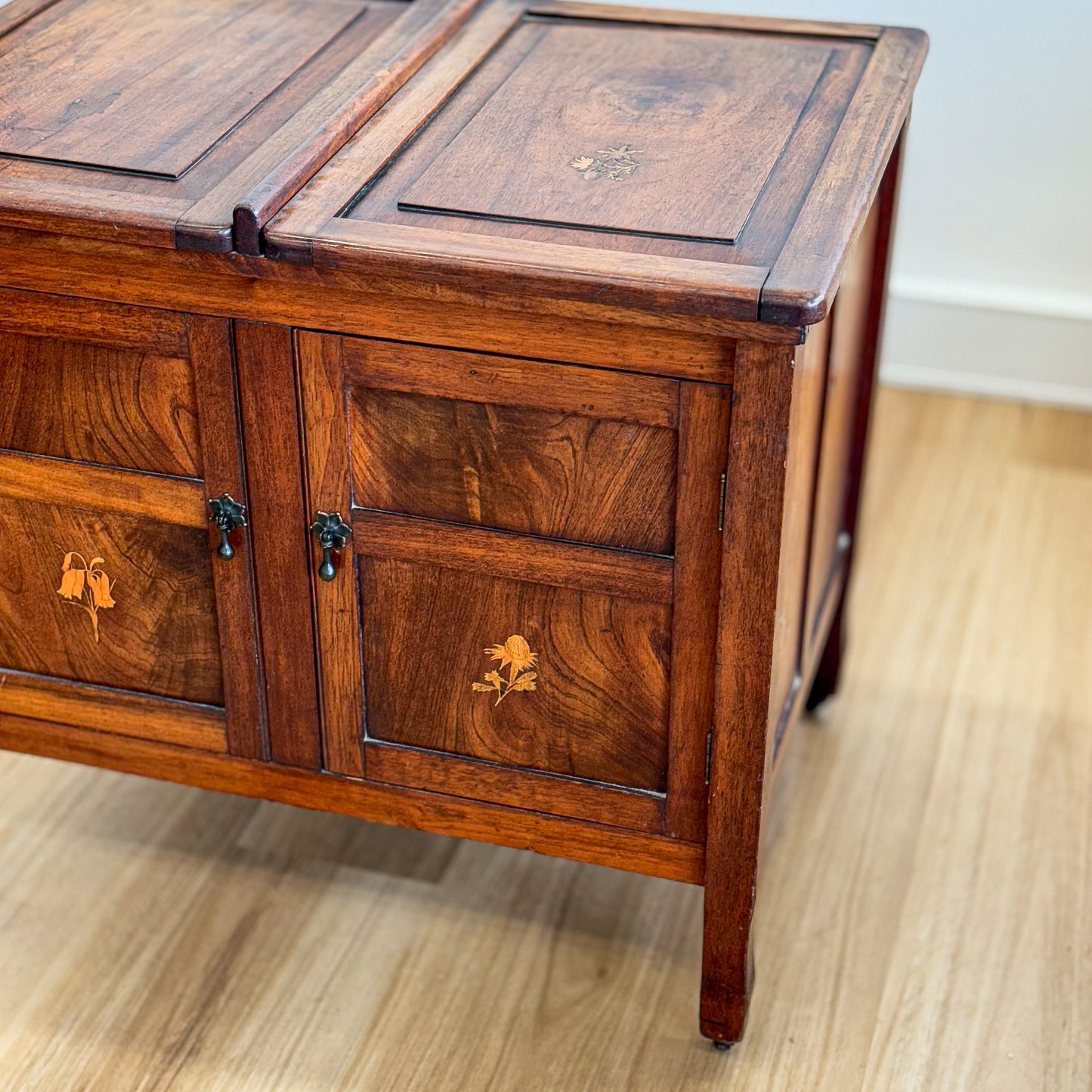 Vintage gramophone cabinet