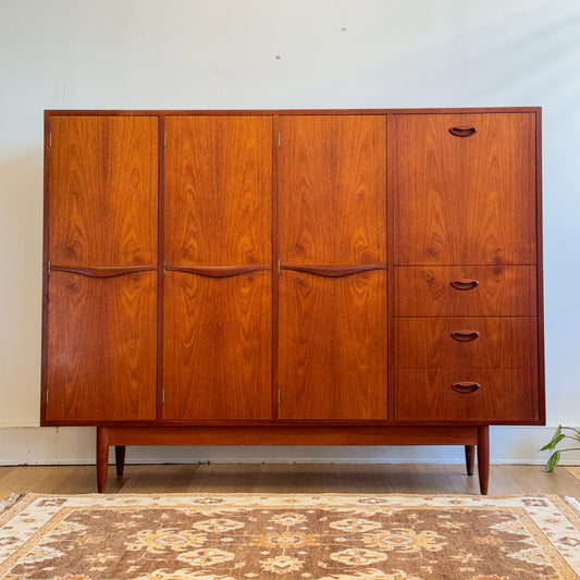 Circa 1960s Chiswell Wave Handle cabinet