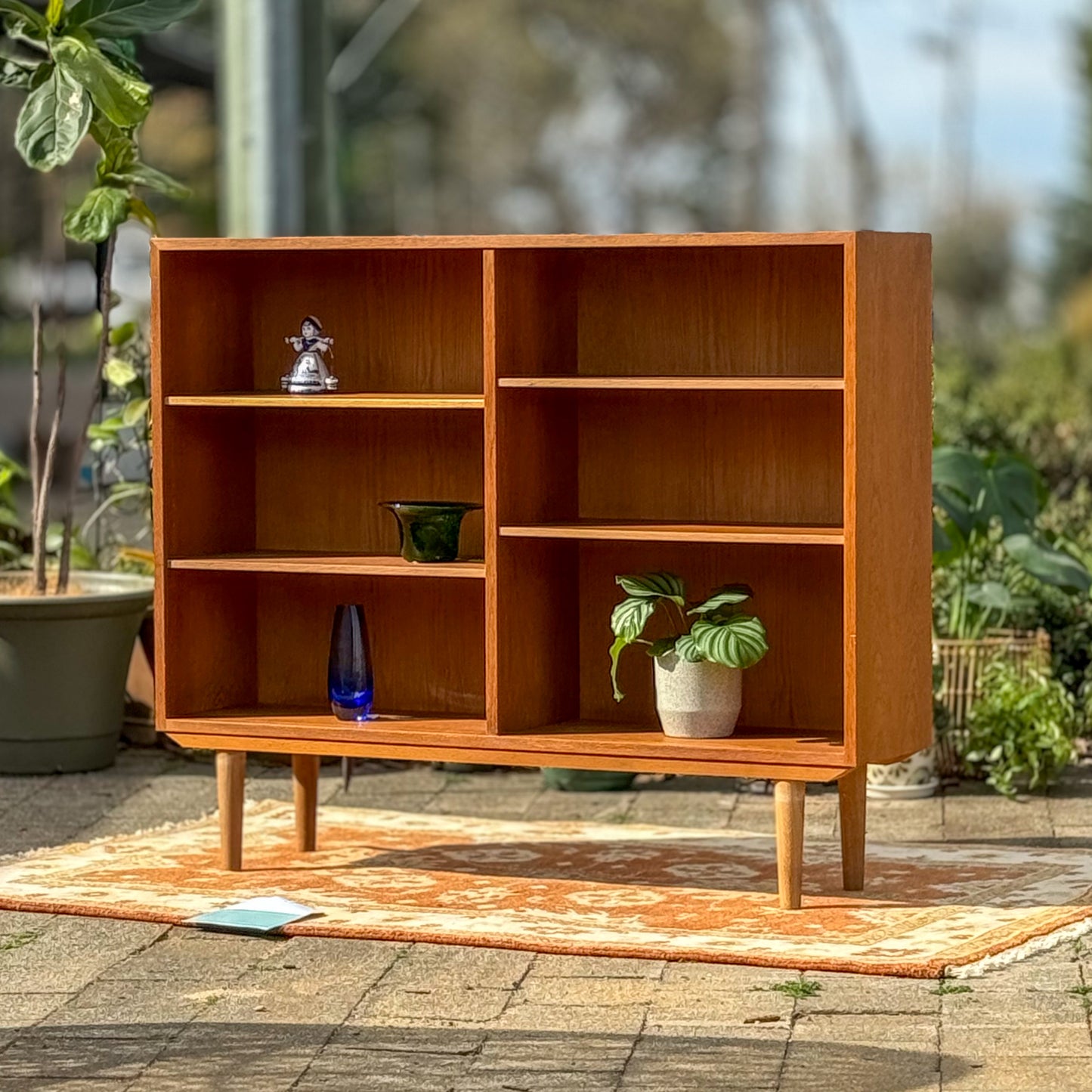 Danish Mid-Century Oak bookshelf