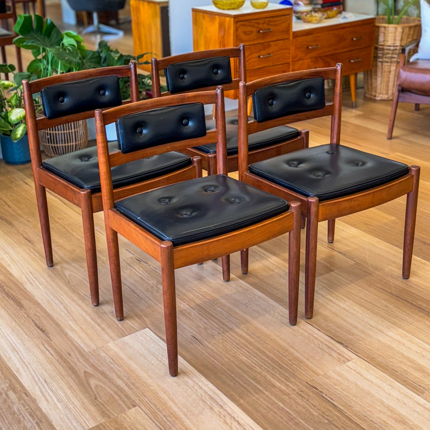 Set of four 1970s Chiswell Dining Chairs