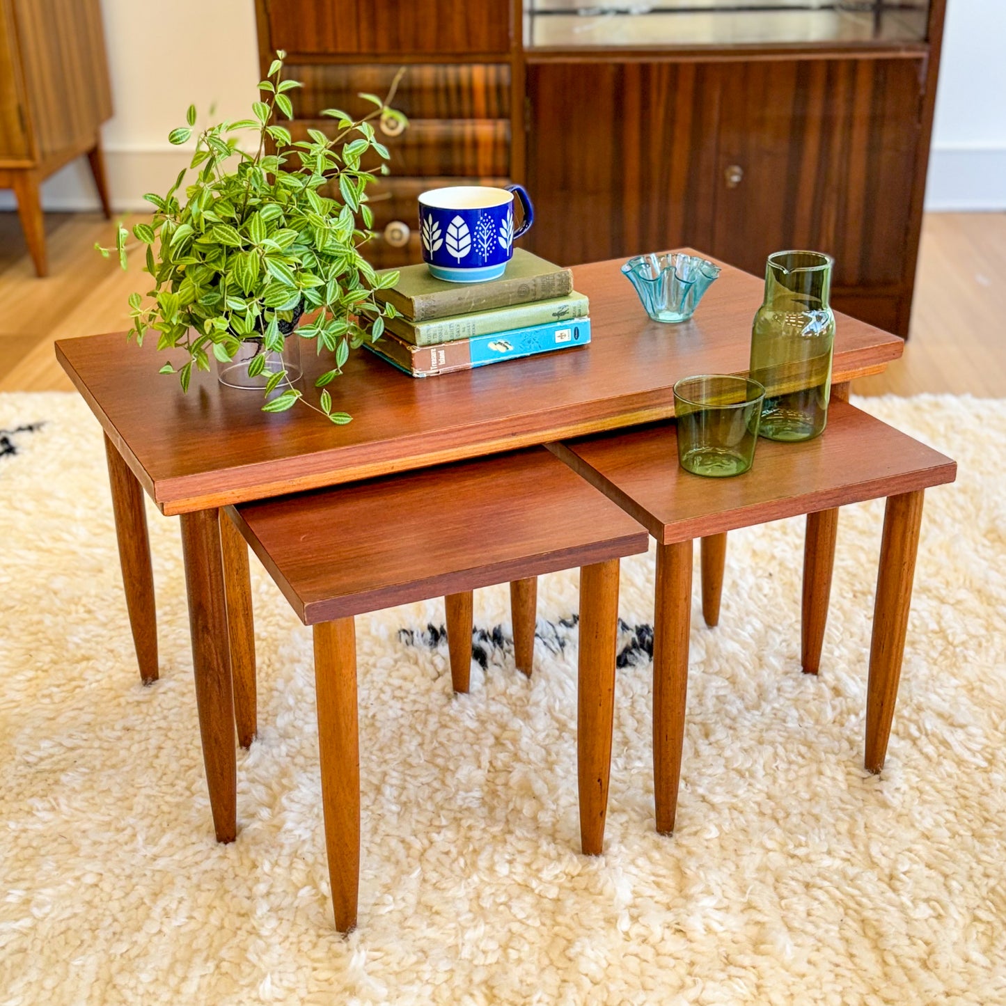 Set of three nesting tables