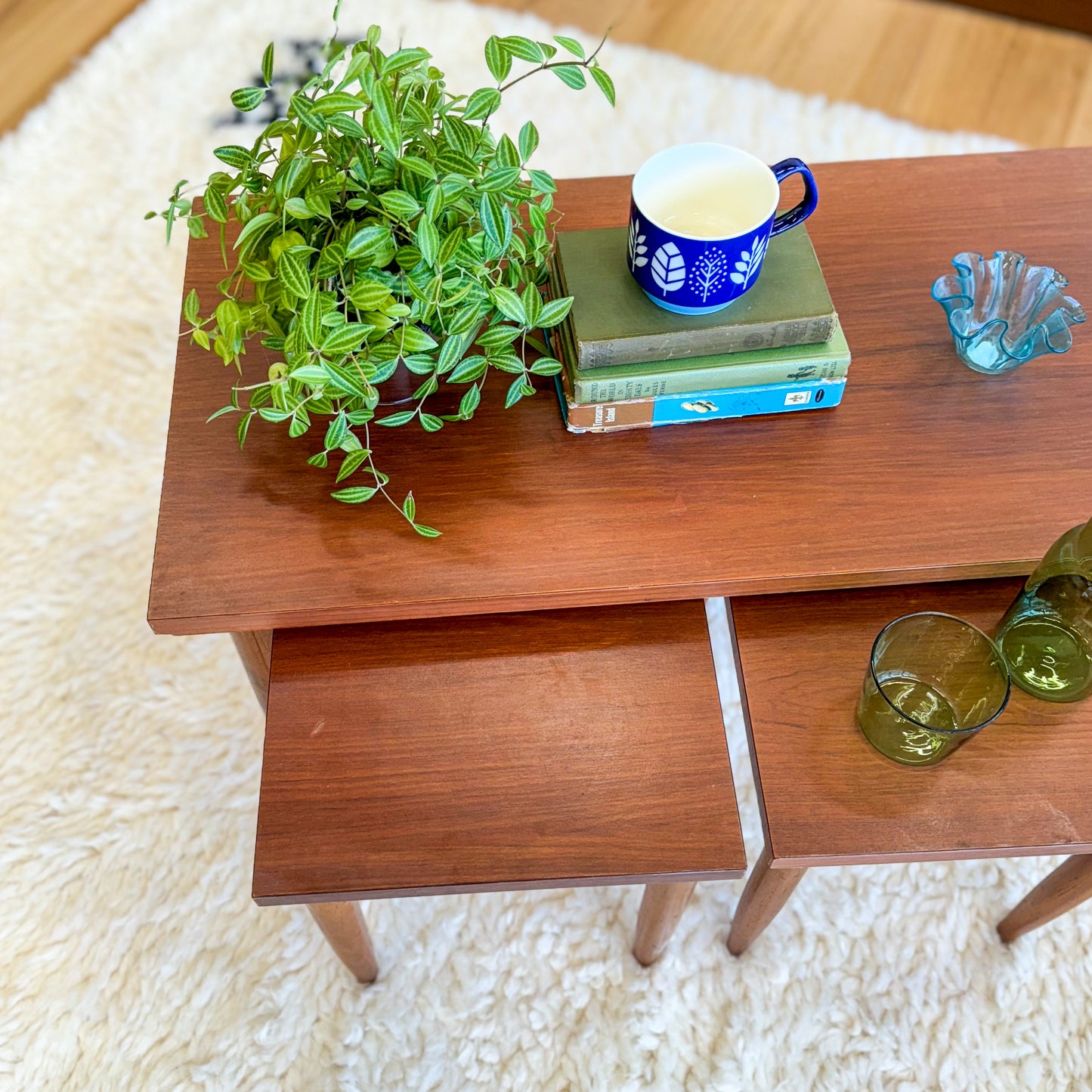 Set of three nesting tables