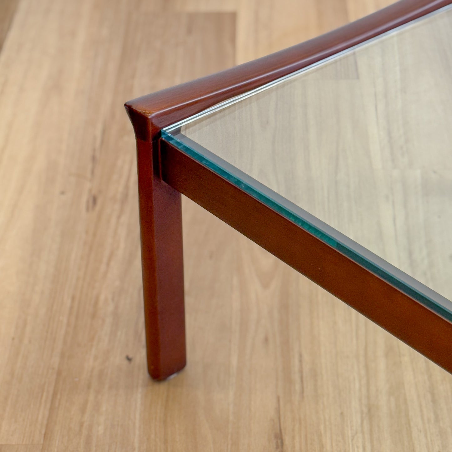 Tessa T21 Coffee table