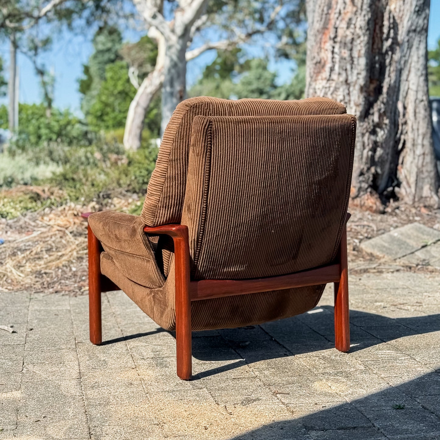 Tessa T21 original brown corduroy armchair