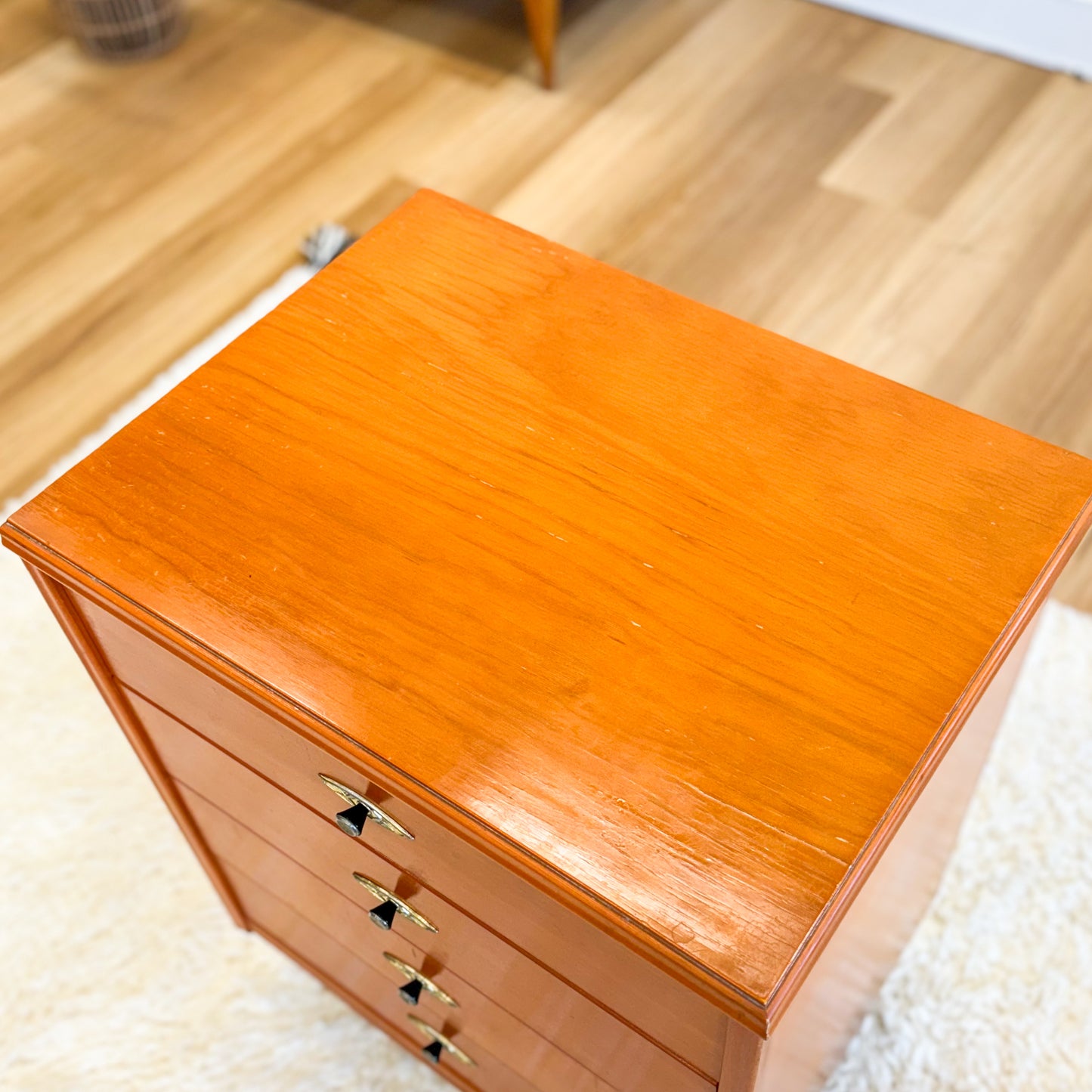 Retro chest of drawers