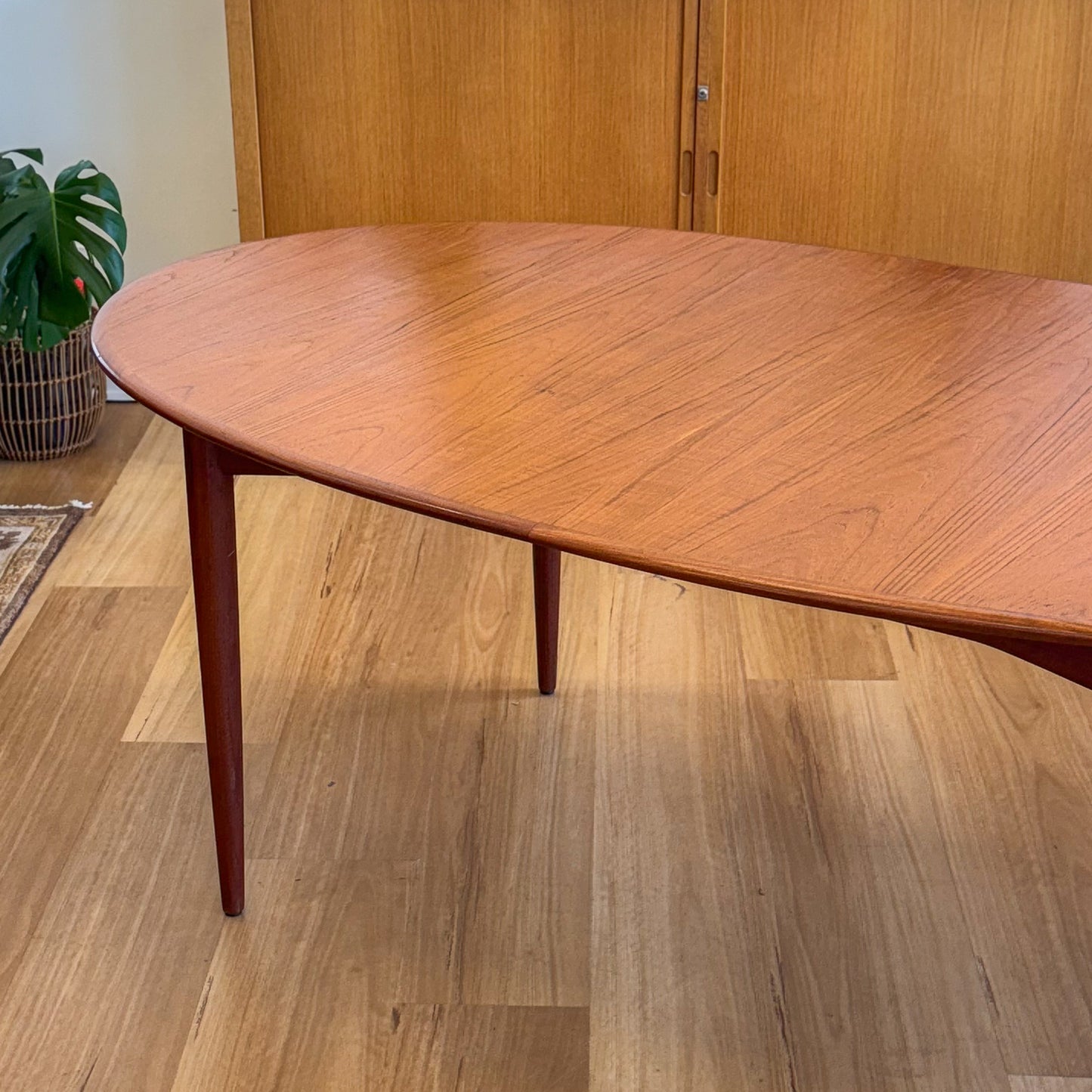 Parker Furniture double extension dining table